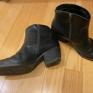 Women’s Born Black Leather Boots, Size 11
